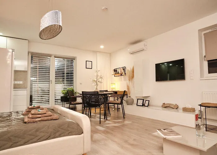 Doboz Apartmán Pětikostelí